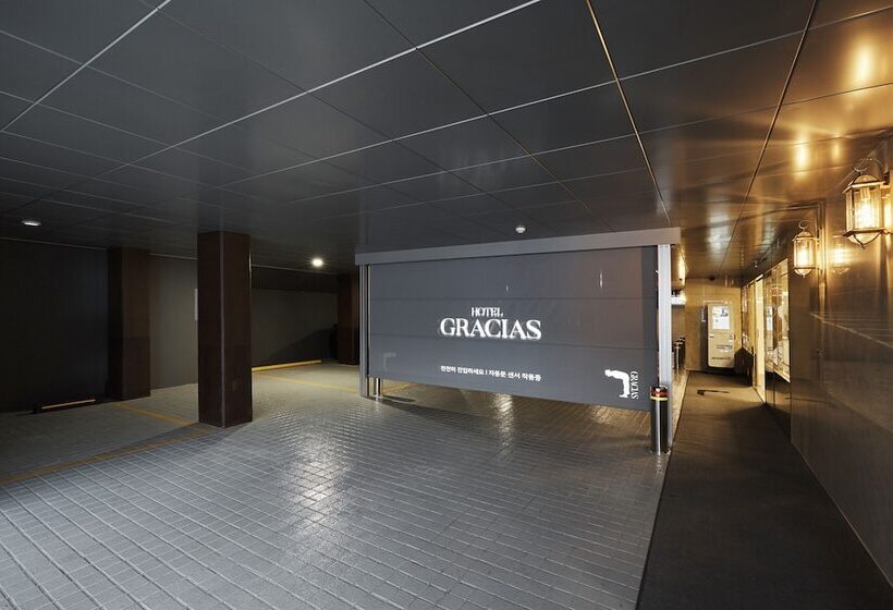 Gracias Hotel Gimhae