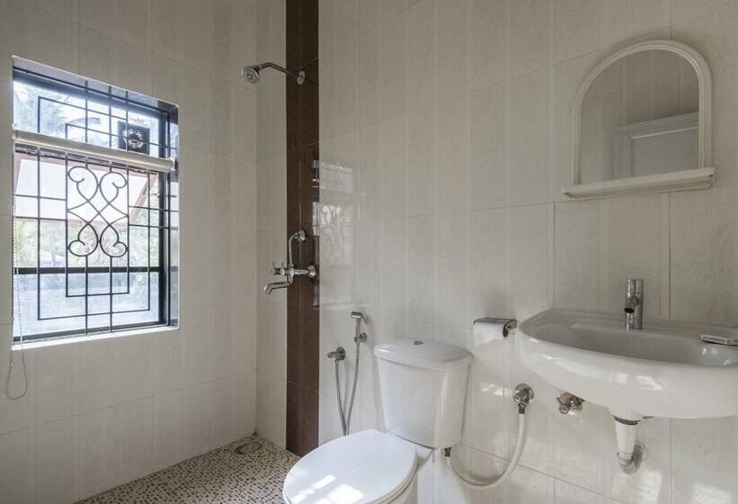 Guesthouser 1 Bhk Apartment In   84f8