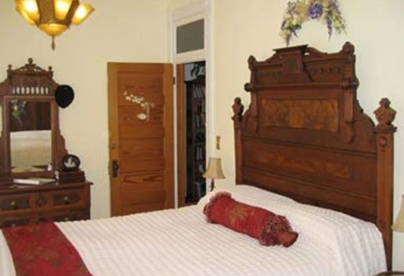 Habberstad House Bed And Breakfast