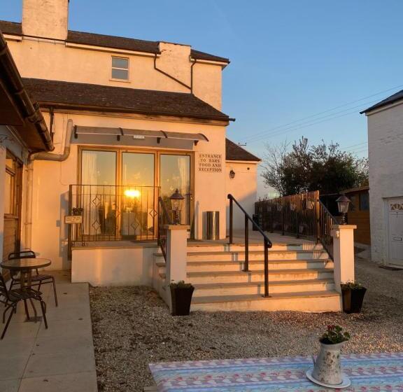 فندق فئة نجمة واحدة Old Stagecoach Stables Rooms Only