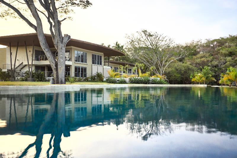 פונדק Villa Marina Lodge & Condos