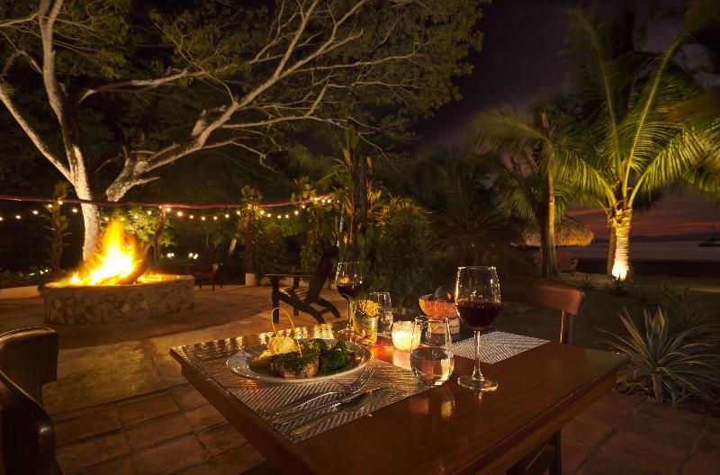 פונדק Villa Marina Lodge & Condos