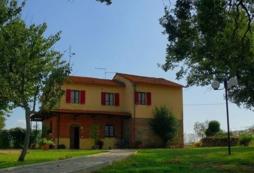 Отель Agriturismo Podere Delle Querci