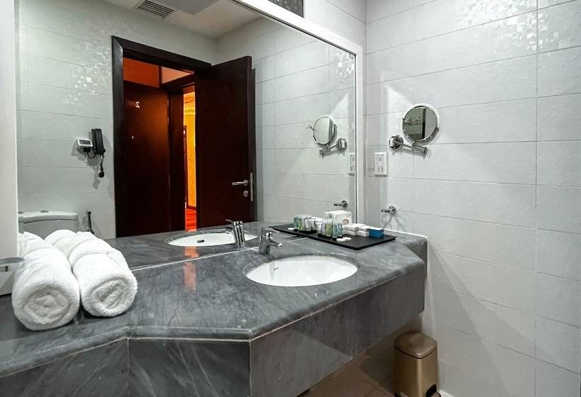 هتل Al Mansour Plaza