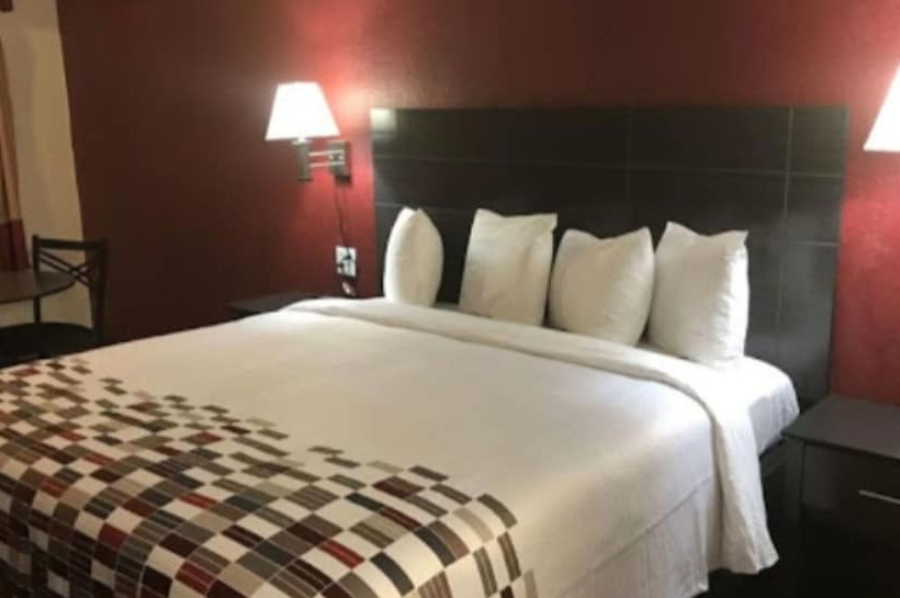 فندق American Inn