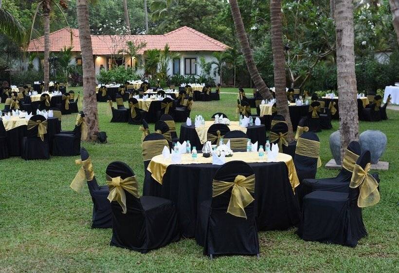 בית מלון כפרי Andores Resort And Spa   Calangute