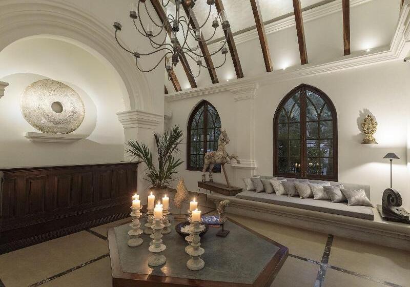 בית מלון כפרי Andores Resort And Spa   Calangute