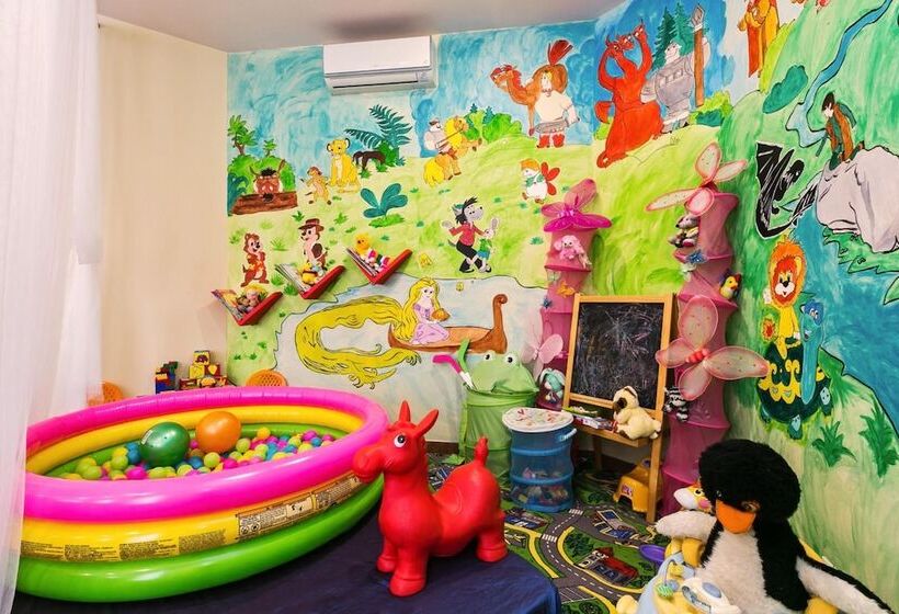 בית מלון כפרי Antis House Uninn