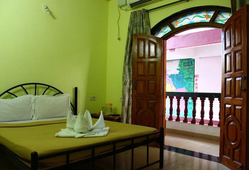 호텔 Ashish Resort