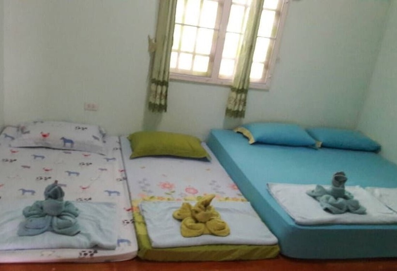 Отель Baansongkhata