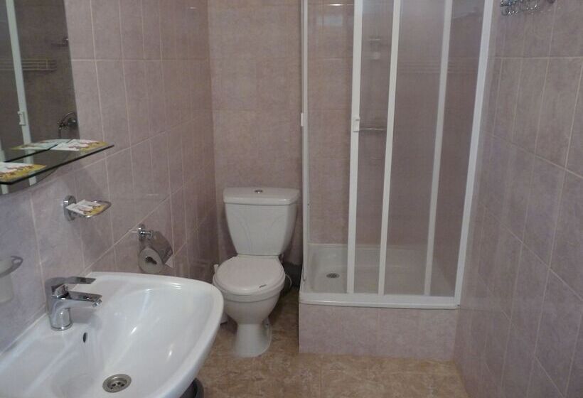 ホテル Bolshoy Ural