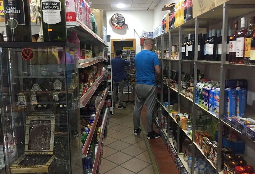 هتل Bungalows Alpha