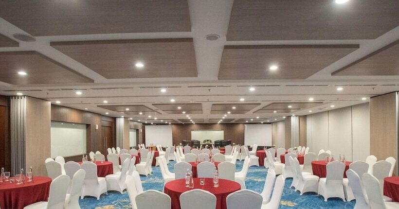 호텔 Bw Luxury Jambi