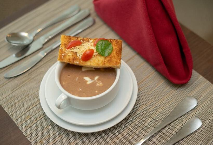 호텔 Bw Luxury Jambi