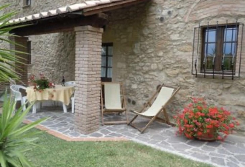ホテル Agriturismo Casale Giulia