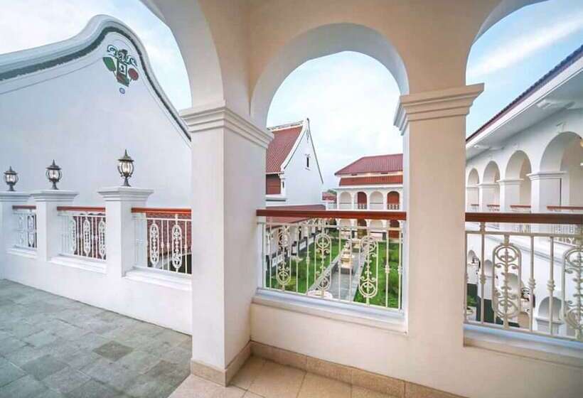 호텔 Daroessalam Syariah Heritage