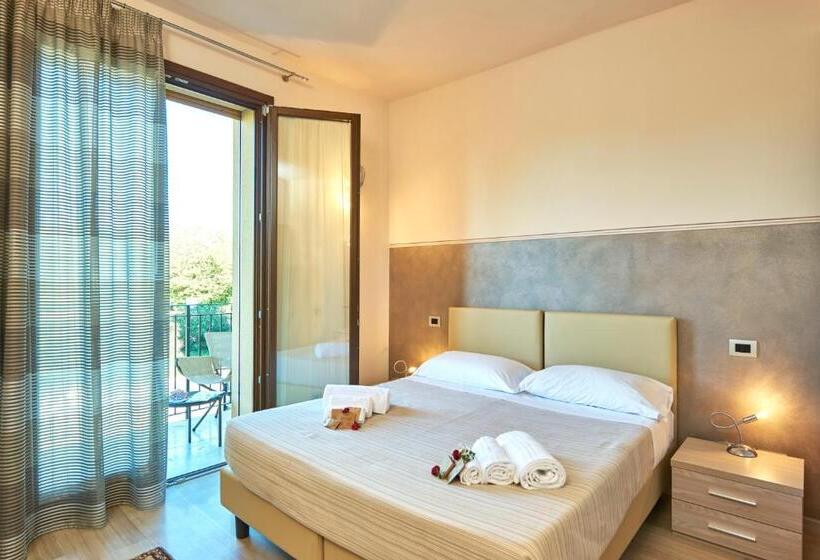 Отель Domus Il Palio