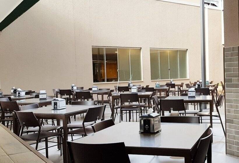 فندق Olimpia Park Resort