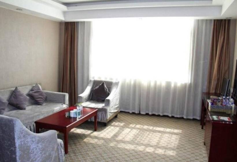 בית מלון כפרי Greentree Inn Heze Cao County Qinghe Road Business