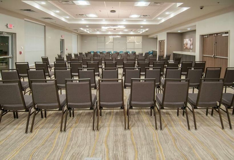 בית מלון כפרי Hilton Garden Inn Jackson/clinton