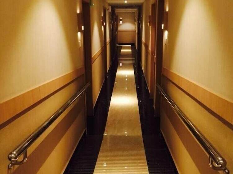 בית מלון כפרי Kyoto Boutique