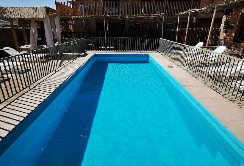 فندق Lodge Y Cabañas Rio Yaye