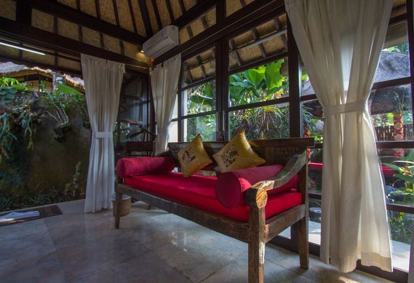 Hotel Lodtunduh Sari