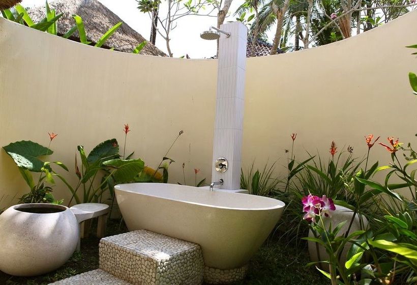 Hotel Lodtunduh Sari