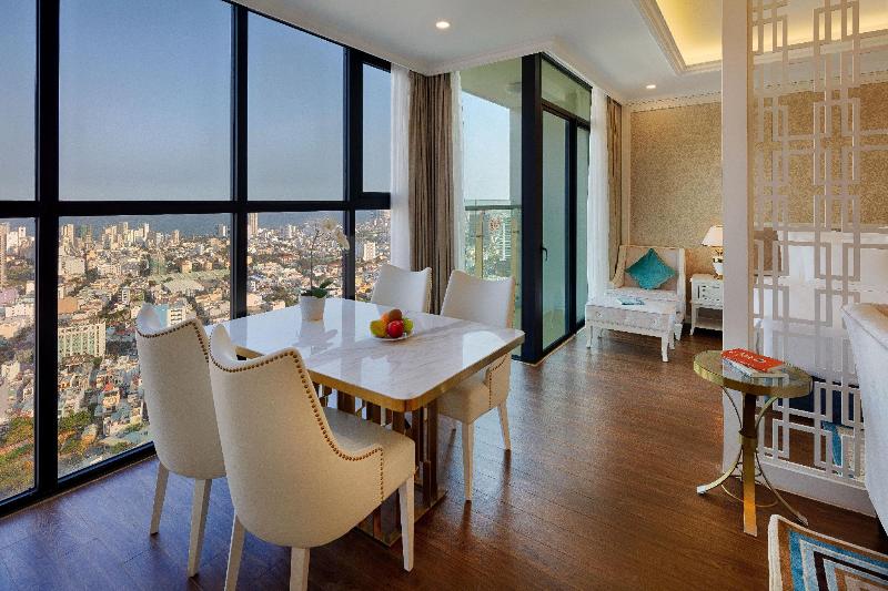 هتل Melia Vinpearl Danang Riverfront