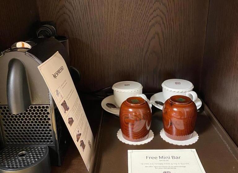 فندق Hanok Stay Namwonyechon By Kensington