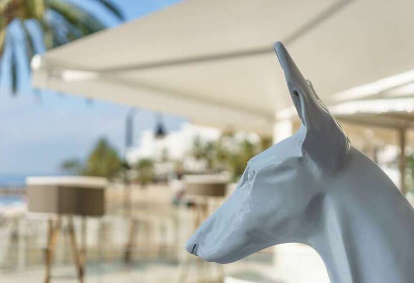 호텔 One Ibiza Suites