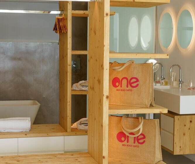 호텔 One Ibiza Suites