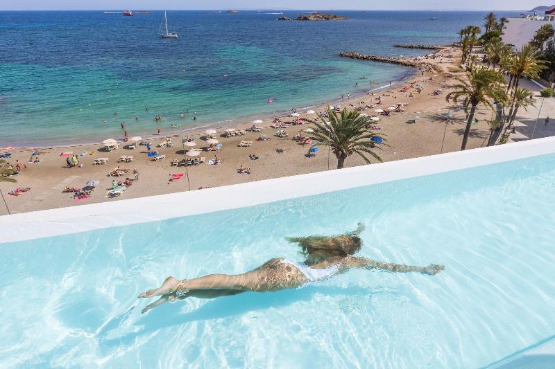 호텔 One Ibiza Suites