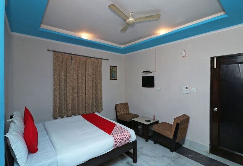 ホテル Oyo 13161 King S Palace