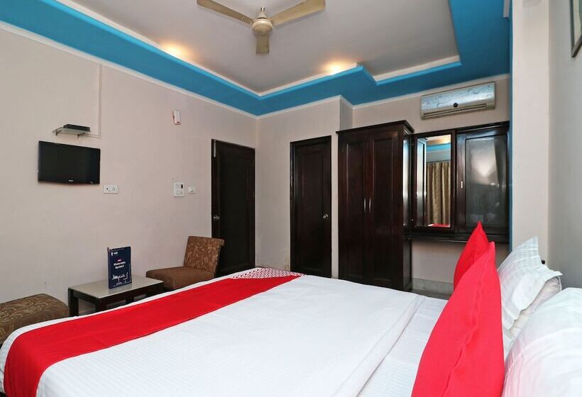 ホテル Oyo 13161 King S Palace