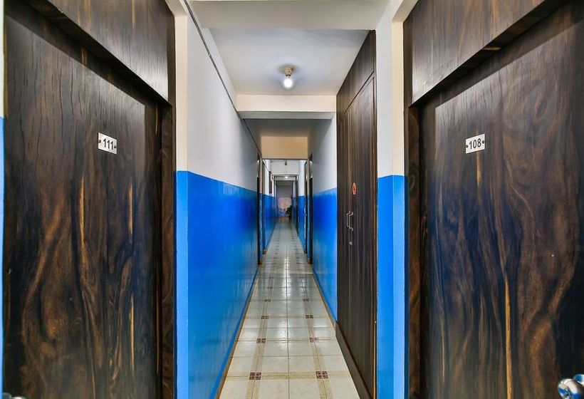 فندق Oyo 14036 Calangute