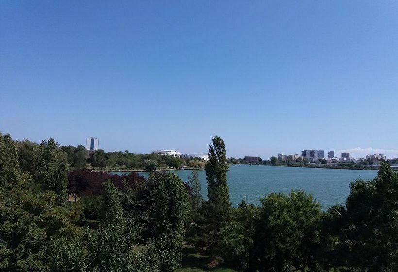 ホテル Pensiunea La Iani