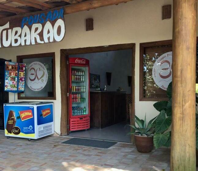 ホテル Pousada Tubarão