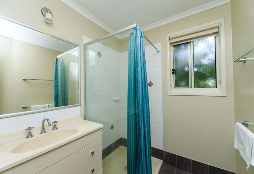 בית מלון כפרי Reflections Mylestom   Holiday Park