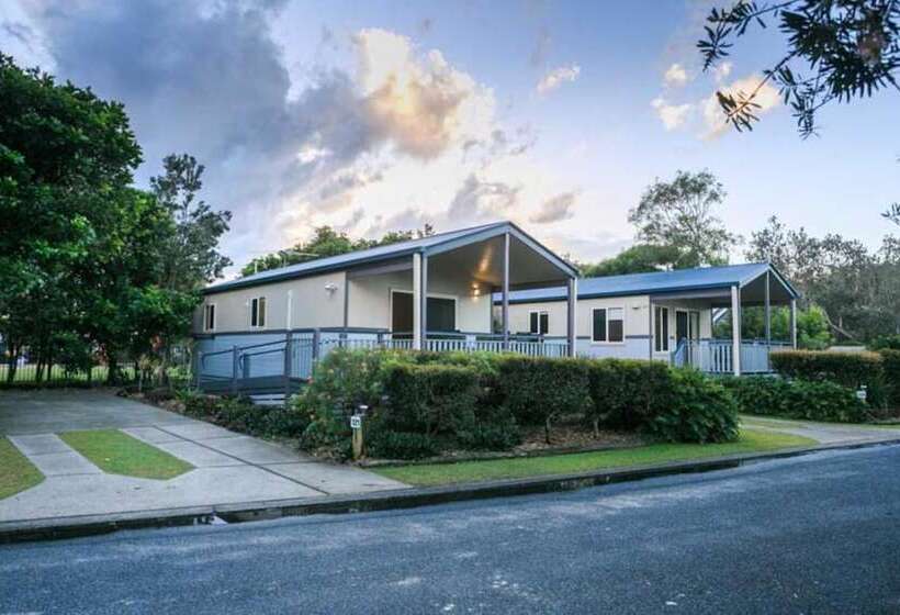 בית מלון כפרי Reflections Mylestom   Holiday Park