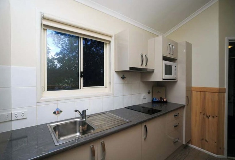 בית מלון כפרי Reflections Mylestom   Holiday Park