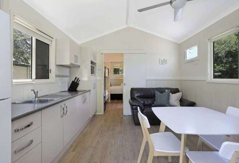 בית מלון כפרי Reflections Mylestom   Holiday Park