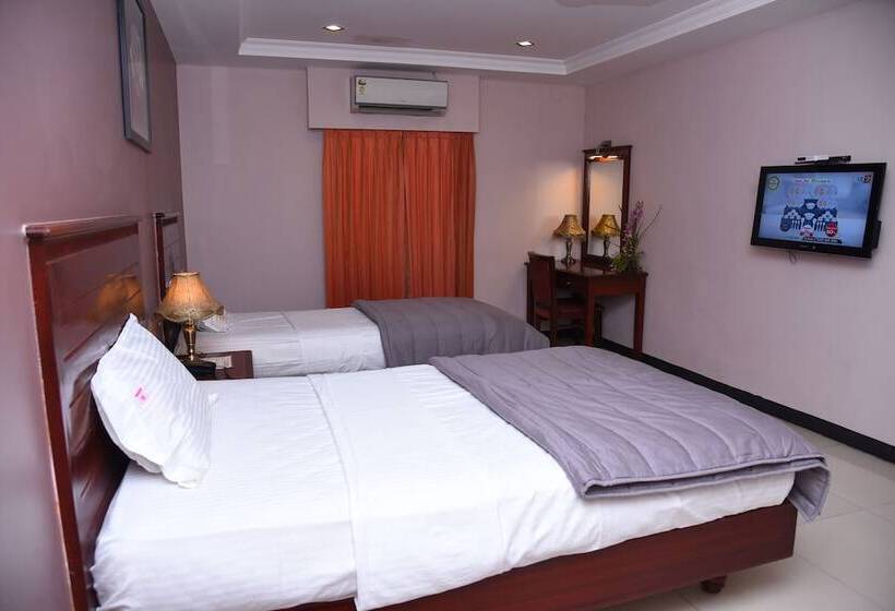 ホテル Subhalakshmi Palace