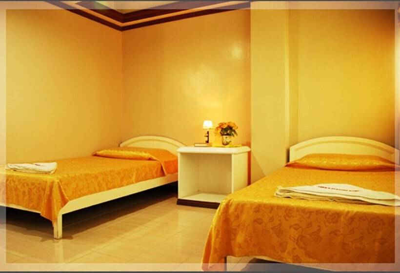 هتل Taver's Pension House