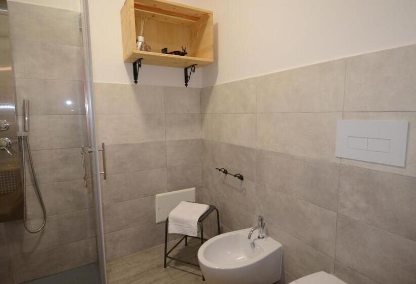 فندق Terry's House