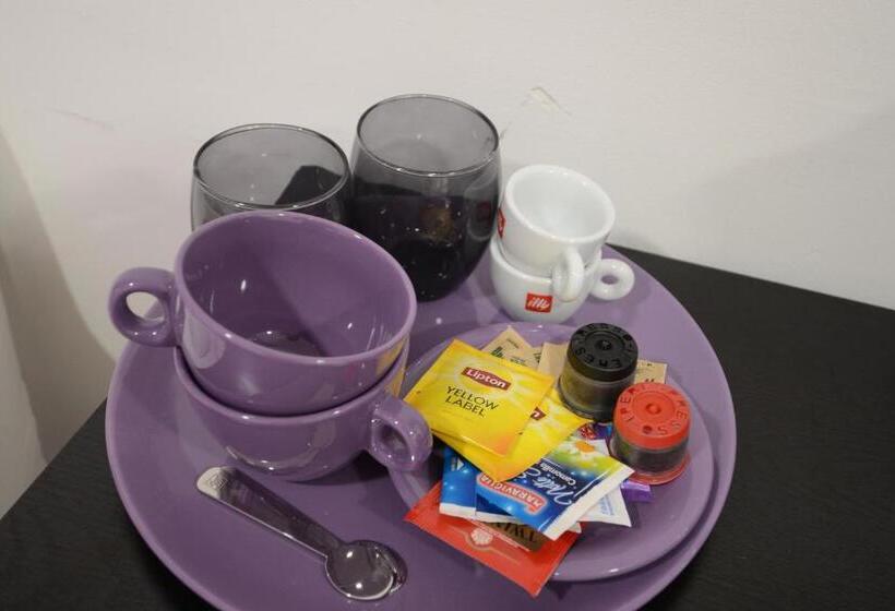 فندق Terry's House