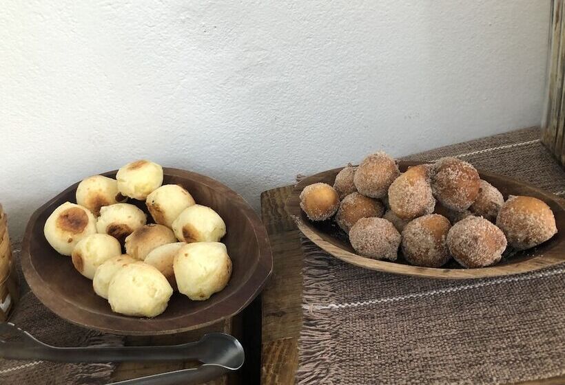 Отель Tiradentes Pousada Ramalhete