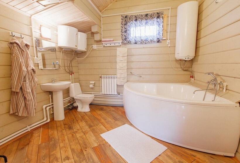 酒店 Uralskiy Teremok