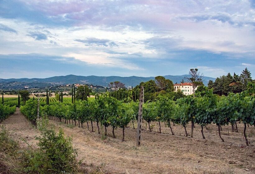 هتل Villa Albergotti