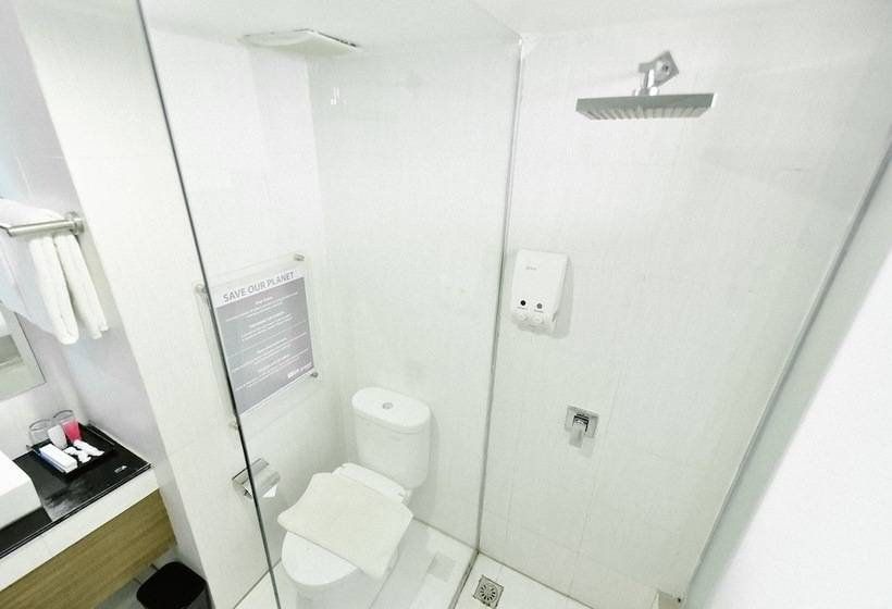 Отель Win Grand